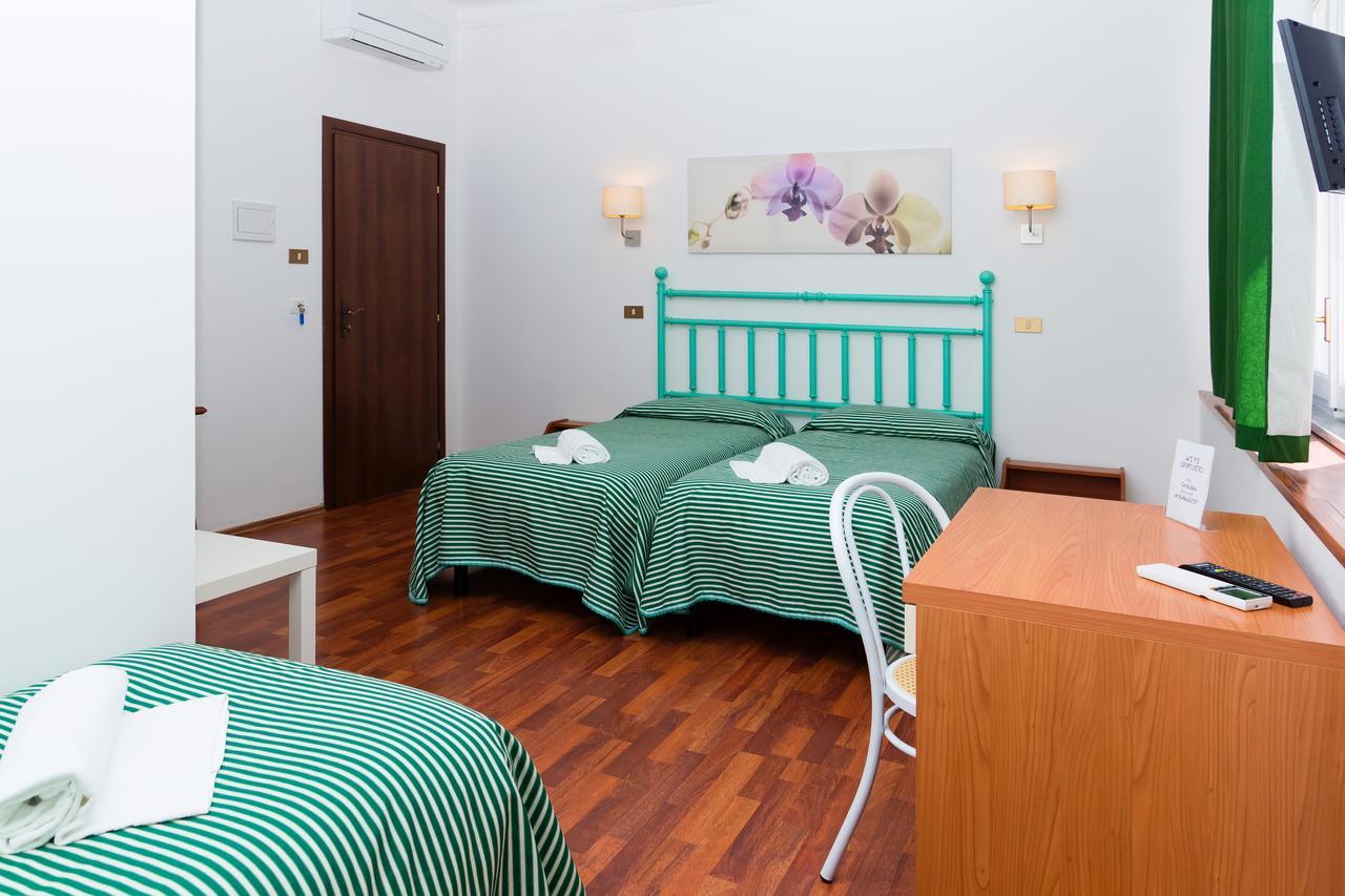 Affittacamere Orchidea Ancona Exterior foto